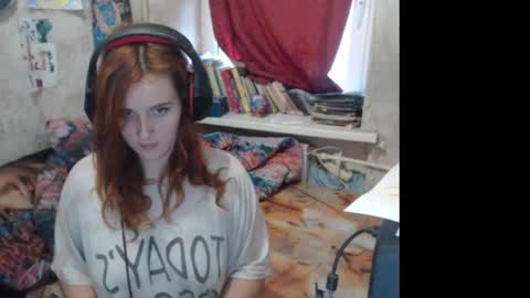 Snapshot of sabochka888 chatting on March 6, 9:25 am sabochka888 online show from March 6, 9:25 am