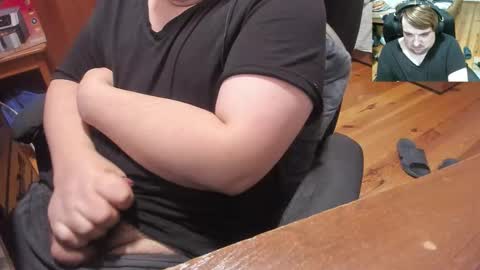 1141323  my Lord Mister Max   moms treasure online show from October 23, 2:02 am