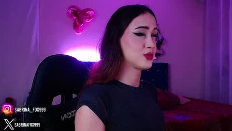 sabrina fox online show from April 4, 8:21 am