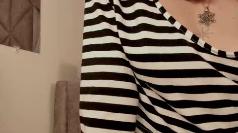 S A B R I N A  online show from December 19, 11:49 am