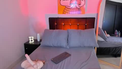 sabrinna online show from June 19, 2:34 pm