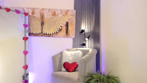 Alejandra online show from February 10, 11:55 pm