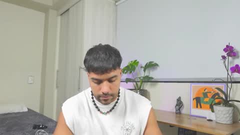 Sag online show from February 19, 2:11 am