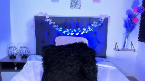 Sagira Belle online show from February 5, 5:49 pm