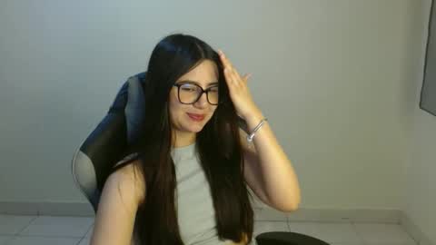 Snapshot of sahaliefox_ chatting on October 17, 11:09 pm Sahaliefox online show from October 17, 11:09 pm