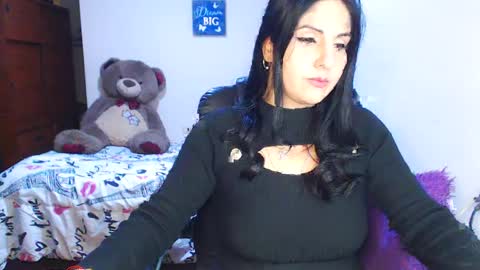 Snapshot of sahotlove1 chatting on October 7, 1:01 am Karina online show from October 7, 1:01 am