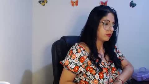 Karina online show from October 29, 1:40 am