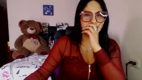Snapshot of sahotlove1 chatting on September 13, 6:10 pm Karina online show from September 13, 6:10 pm