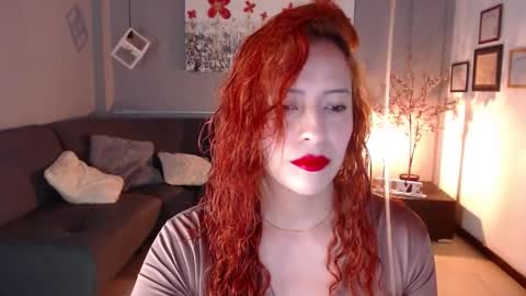 Snapshot of sahra_tayl0r_ chatting on February 17, 2:28 pm SARA online show from February 17, 2:28 pm