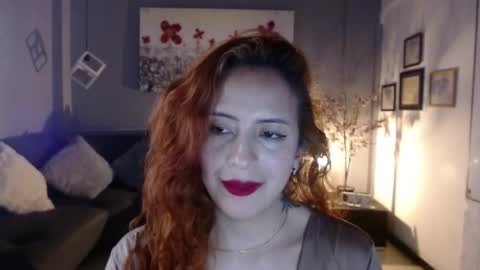 Snapshot of sahra_tayl0r_ chatting on March 9, 5:17 pm SARA online show from March 9, 5:17 pm