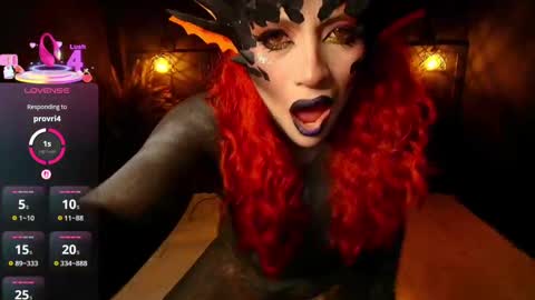 Snapshot of sahra_tayl0r_ chatting on October 7, 4:36 pm SARA online show from October 7, 4:36 pm