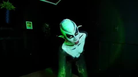 SARA online show from November 29, 8:16 pm