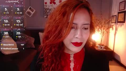 Snapshot of sahra_tayl0r_ chatting on February 18, 5:42 pm SARA online show from February 18, 5:42 pm