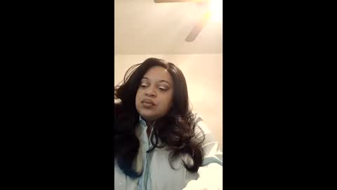 Queen Serenity online show from May 16, 1:24 am