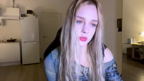 Sofia online show from November 13, 10:01 pm