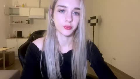 Sofia online show from February 25, 9:58 pm