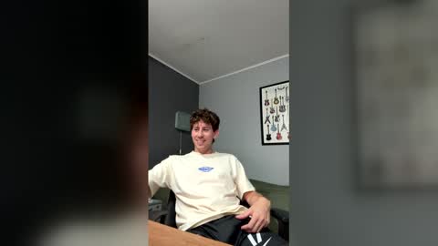 saint_nott online show from April 4, 3:57 am