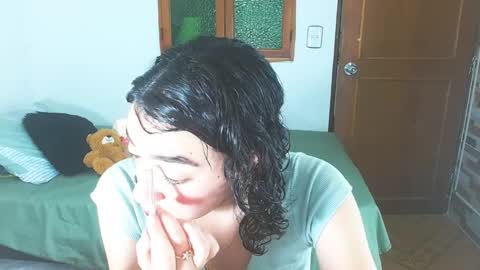 Snapshot of sajecrismaa chatting on September 26, 10:07 pm crisma online show from September 26, 10:07 pm