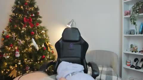 Sakura Harper online show from December 1, 5:38 am