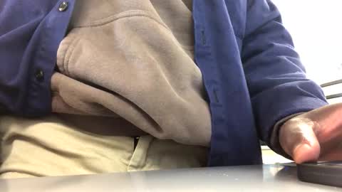 Snapshot of salgozzi chatting on October 18, 1:48 pm Cum Hanks online show from October 18, 1:48 pm