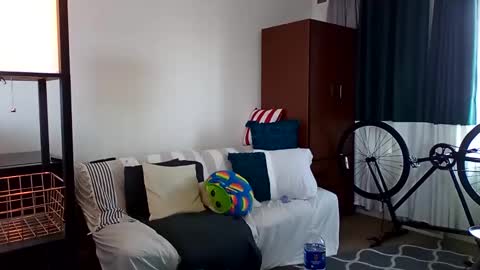 Snapshot of salis1981 chatting on February 17, 6:28 pm salis1981 online show from February 17, 6:28 pm