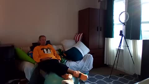 Snapshot of salis1981 chatting on March 2, 12:31 am salis1981 online show from March 2, 12:31 am