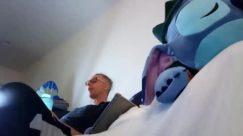 Snapshot of salis1981 chatting on February 4, 1:23 am salis1981 online show from February 4, 1:23 am