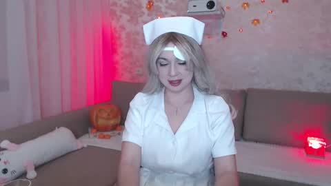 Sally online show from October 31, 4:18 pm