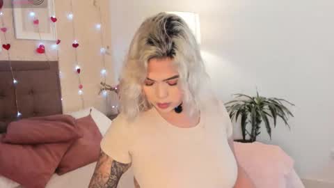 Salo     online show from February 26, 3:26 pm