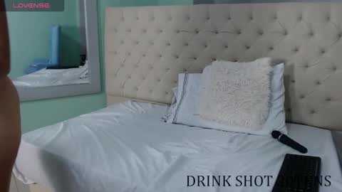 Snapshot of salome_aguilar chatting on October 12, 3:26 pm Isabel online show from October 12, 3:26 pm