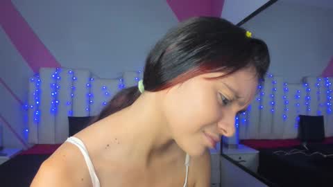 Salome Rose online show from November 24, 9:35 pm