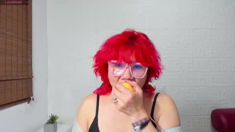 Snapshot of salomee_diazz chatting on March 5, 11:27 pm Salomee diazz online show from March 5, 11:27 pm