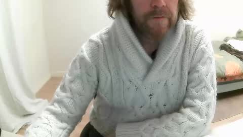 Snapshot of saltimbanquier chatting on February 4, 8:13 am Saltimbanquier  Salt  ou  Banquier  online show from February 4, 8:13 am
