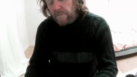 Snapshot of saltimbanquier chatting on March 6, 7:36 am Saltimbanquier  Salt  ou  Banquier  online show from March 6, 7:36 am