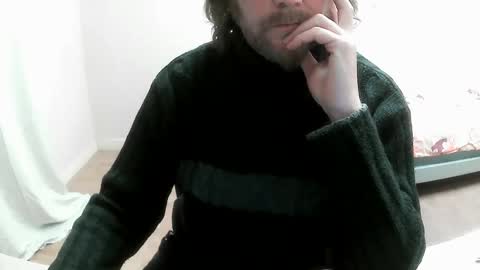 Snapshot of saltimbanquier chatting on January 31, 12:51 pm Saltimbanquier  Salt  ou  Banquier  online show from January 31, 12:51 pm