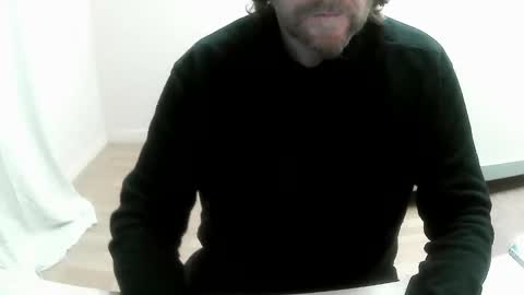Snapshot of saltimbanquier chatting on December 8, 11:14 am Saltimbanquier  Salt  ou  Banquier  online show from December 8, 11:14 am