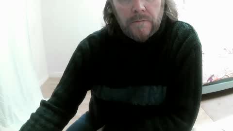 Snapshot of saltimbanquier chatting on March 7, 3:28 pm Saltimbanquier  Salt  ou  Banquier  online show from March 7, 3:28 pm