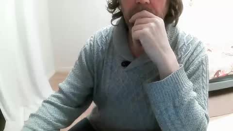 Snapshot of saltimbanquier chatting on February 26, 7:53 pm Saltimbanquier  Salt  ou  Banquier  online show from February 26, 7:53 pm