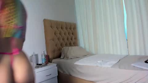 Snapshot of salytexas chatting on October 8, 10:05 pm Maddyluxe online show from October 8, 10:05 pm