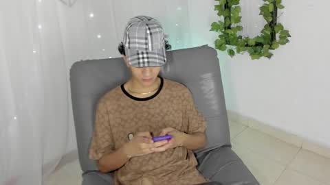 sam__cute online show from January 26, 6:48 pm