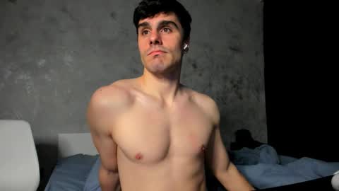 BACK IN 2 WEEKS online show from May 16, 8:40 pm