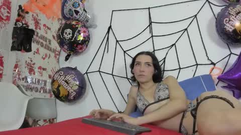 samantaa_liov online show from October 10, 8:35 pm