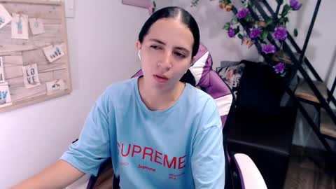 samantha online show from April 10, 6:23 pm