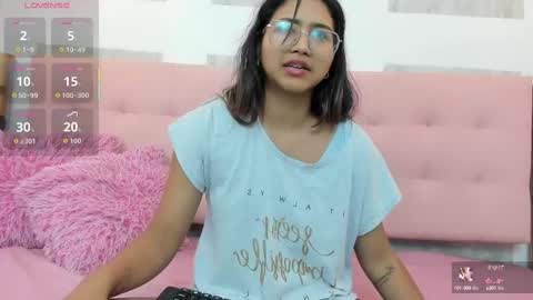    online show from October 5, 12:02 pm