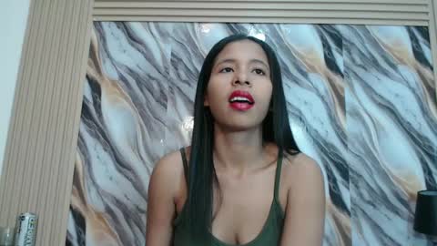 lizzy online show from October 5, 3:15 am