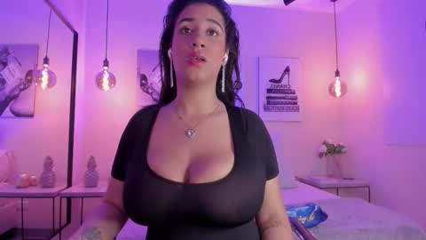 Samantha online show from December 2, 2:15 pm