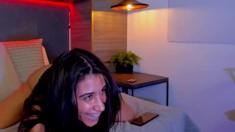 Samantha online show from September 16, 4:43 pm