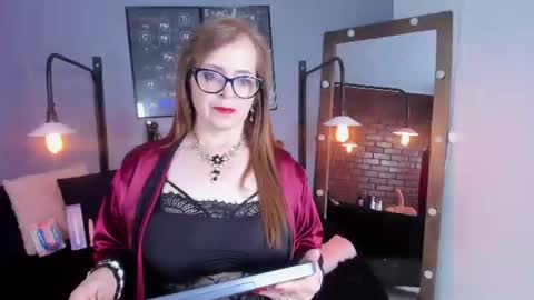 Snapshot of samantha_mature56 chatting on September 29, 9:08 am Sam online show from September 29, 9:08 am