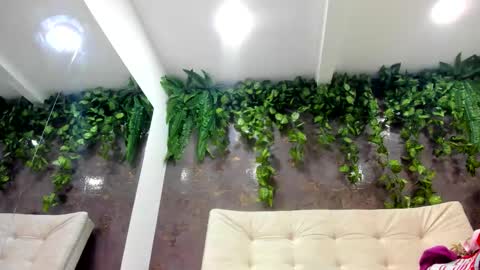 samantha_milfs online show from November 22, 12:03 pm