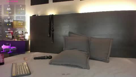 SAMANTHA online show from July 3, 1:21 am